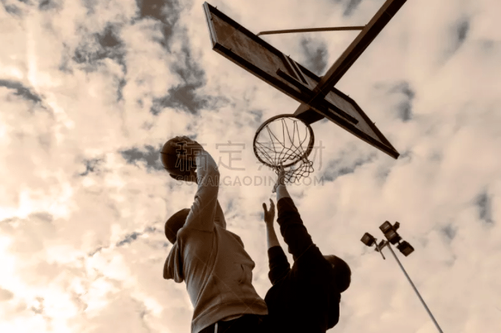 季后赛前景悬念：美媒看好公牛和老鹰 担忧国王遭淘汰